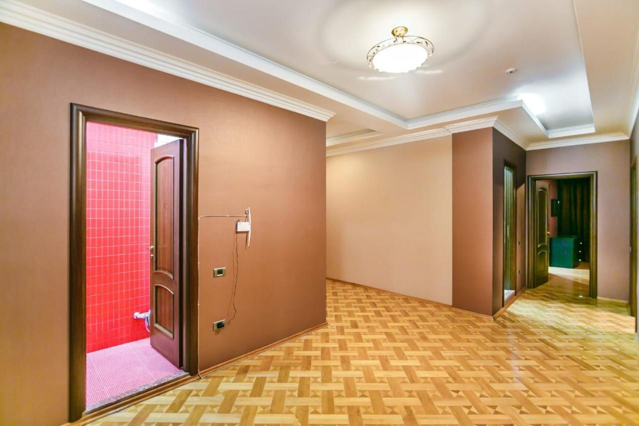 Vip Apartment Number One Baku Kültér fotó